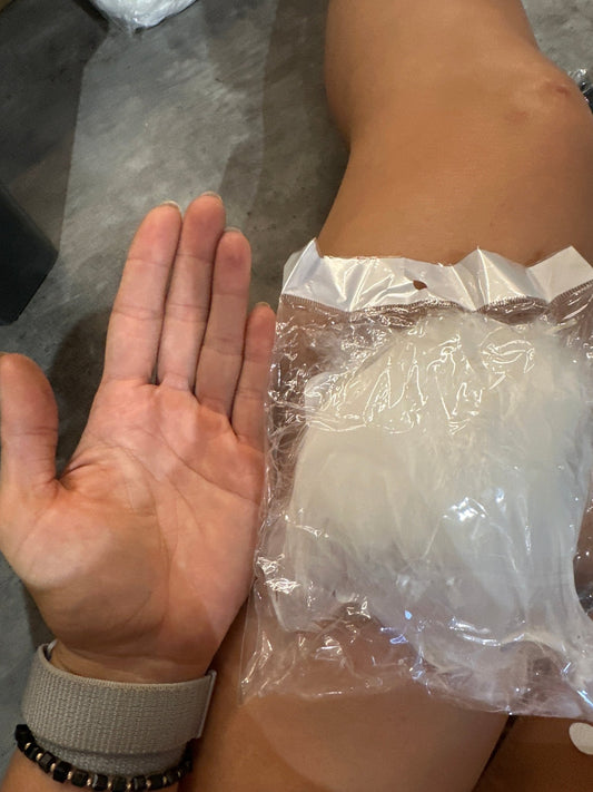 Белые перья - Confetti Party Store Balloons Limassol