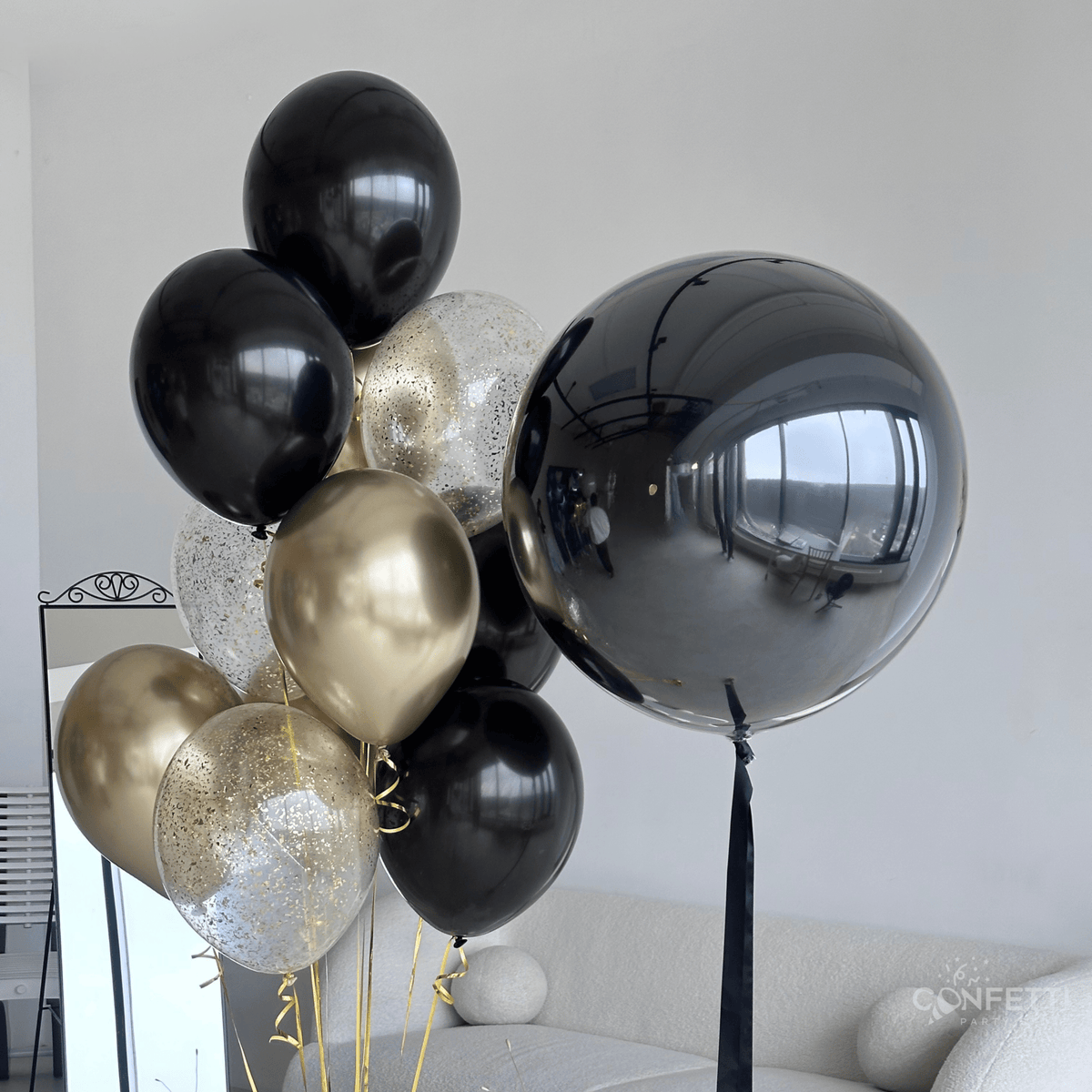 Black and Gold Luxe Personalised Balloon Set - Confetti Party Store Balloons Limassol